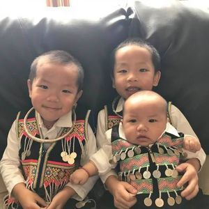 Meet your Posher, Caitlin